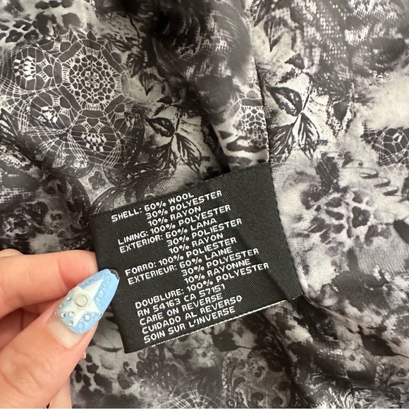 Guess Trench Coat - Picture 5 of 7